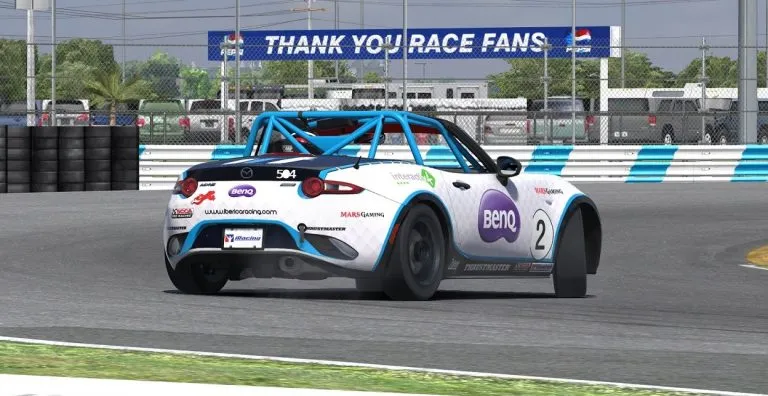 Desbandada masiva de pilotos de Ibérica Racing Team